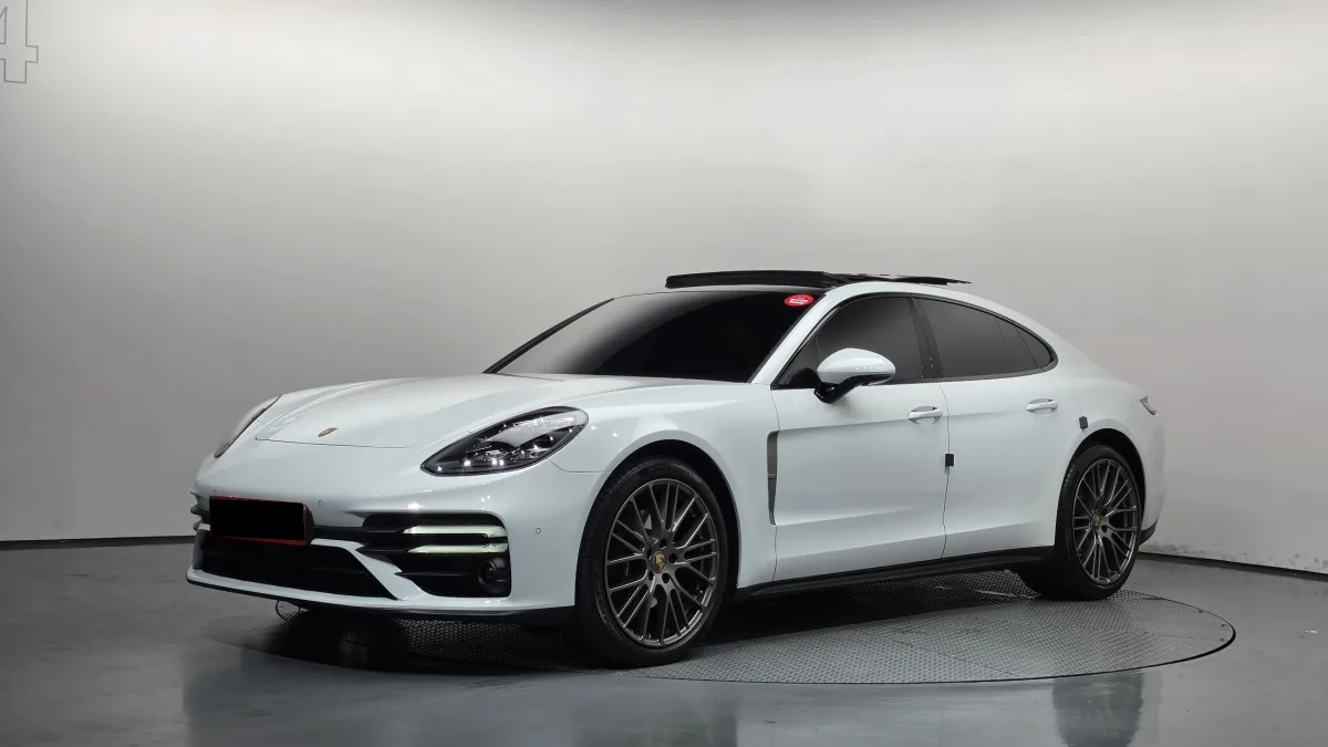 Porsche Panamera 2022 из Кореи — купить под ключ