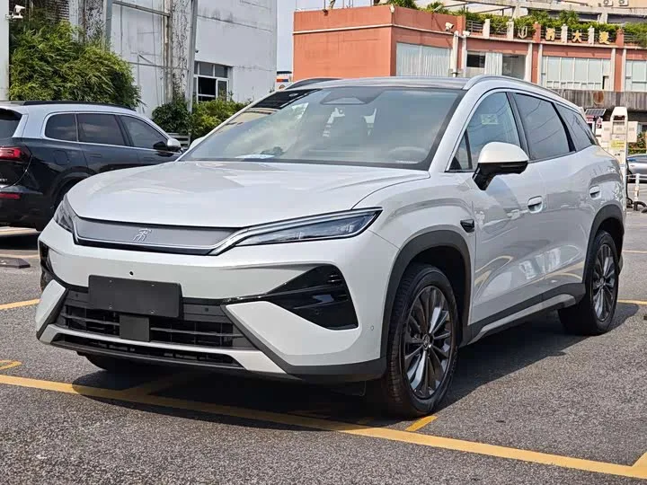 BYD Song Ultra EV 2026 из Китая — купить под ключ