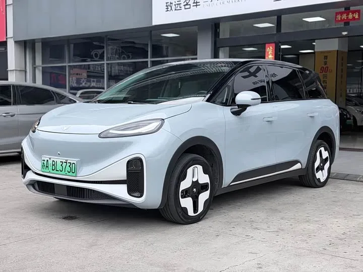 BAIC Arcfox Kaola 2023 из Китая — купить под ключ