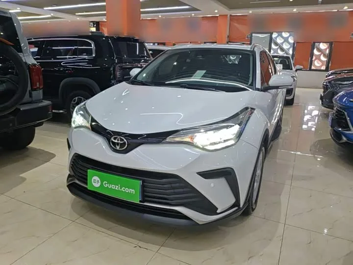 Toyota Izoa 2022 из Китая — купить под ключ