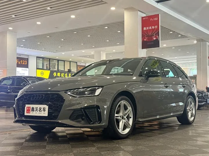 Audi A4 2025 из Китая — купить под ключ