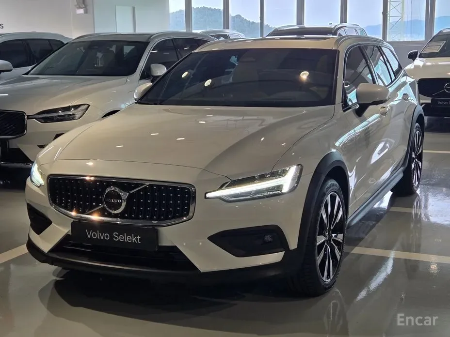 Volvo V60 2019 из Кореи — купить под ключ