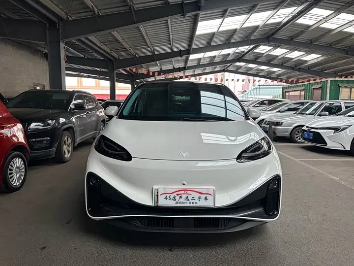 BAIC Arcfox Kaola 2024 из Китая — купить под ключ