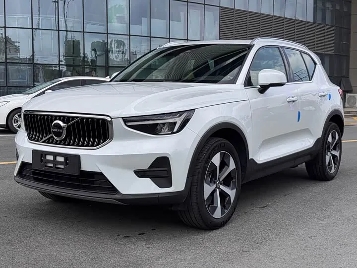 Volvo XC40 2024 из Китая — купить под ключ