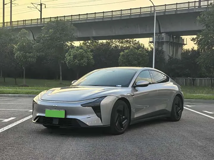 Geely Jiyue 07 2024 из Китая — купить под ключ