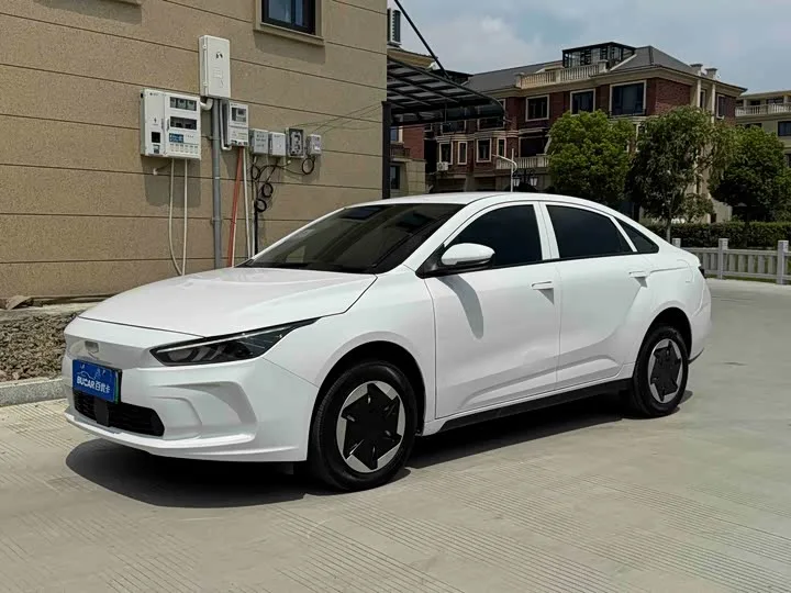 Geely Geometry A 2024 из Китая — купить под ключ