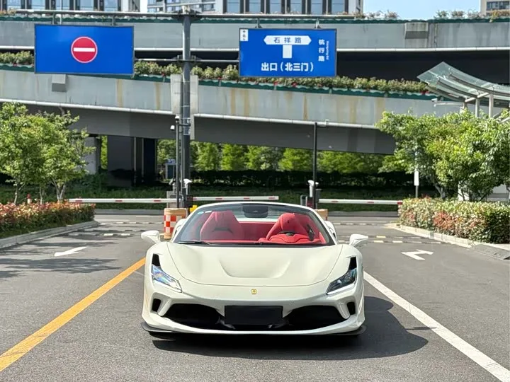 Ferrari F8 2023 из Китая — купить под ключ