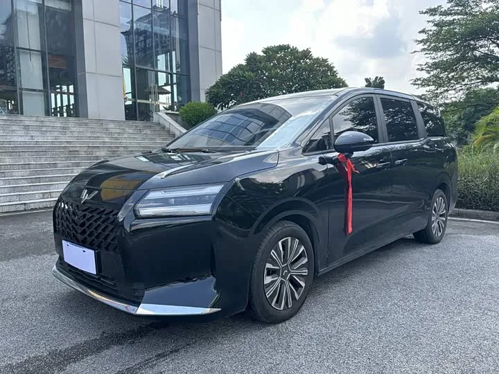 Wuling Starlight 730 2026 из Китая — купить под ключ
