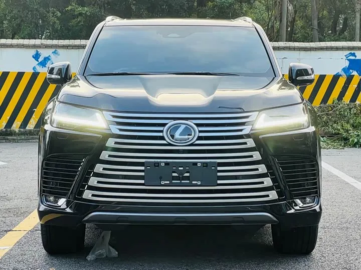 Lexus LX 2025 из Китая — купить под ключ