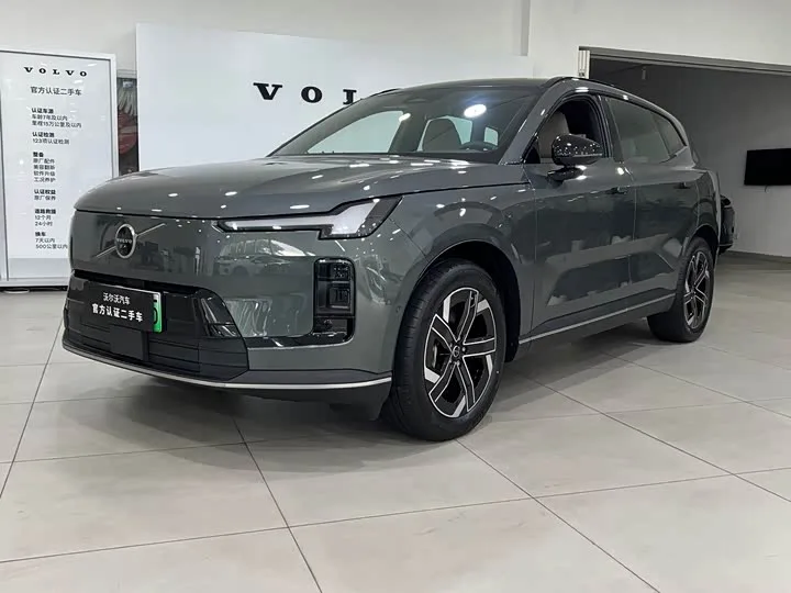 Volvo XC70 Hybrid 2026 из Китая — купить под ключ