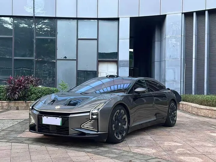 HiPhi Z 2023 из Китая — купить под ключ