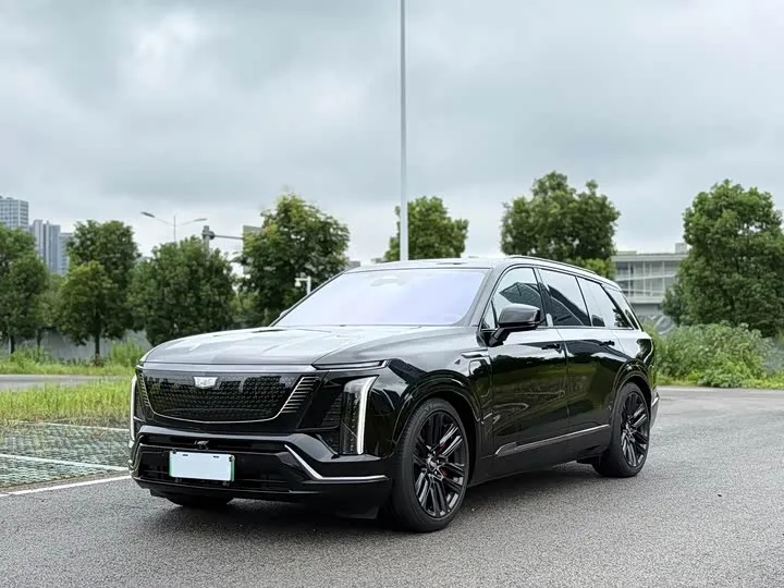 Cadillac Vistiq 2026 из Китая — купить под ключ