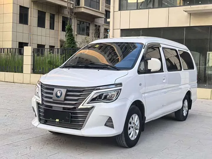 Dongfeng Forthing Lingzhi M5 EV 2022 из Китая — купить под ключ