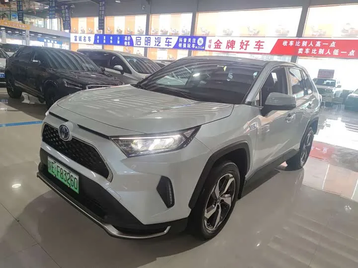 Toyota RAV4 Hybrid 2022 из Китая — купить под ключ