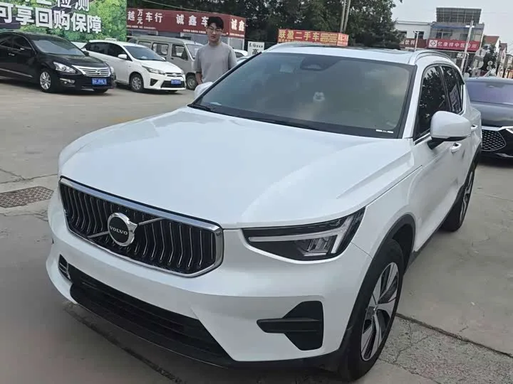 Volvo XC40 2024 из Китая — купить под ключ