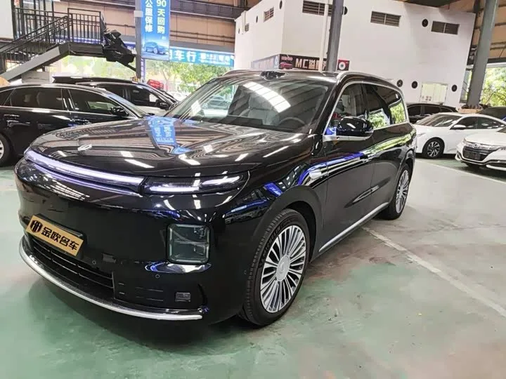Leapmotor D19 2026 из Китая — купить под ключ