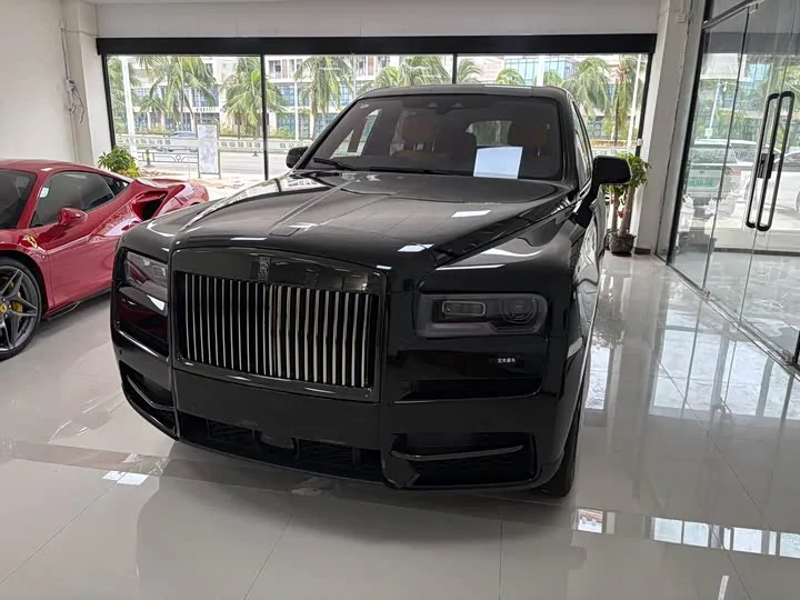 Rolls-Royce Cullinan 2025 из Китая — купить под ключ