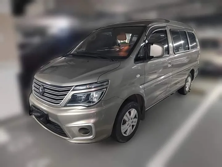 Dongfeng Forthing Lingzhi M5 2022 из Китая — купить под ключ