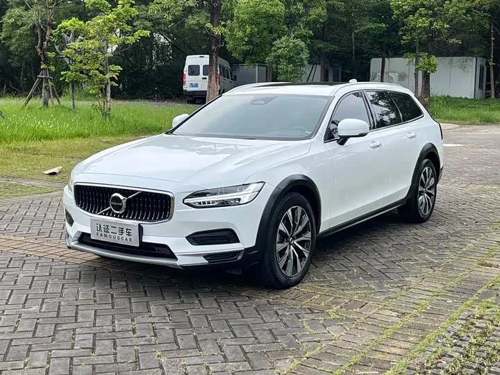 Volvo V90 2022 из Китая — купить под ключ