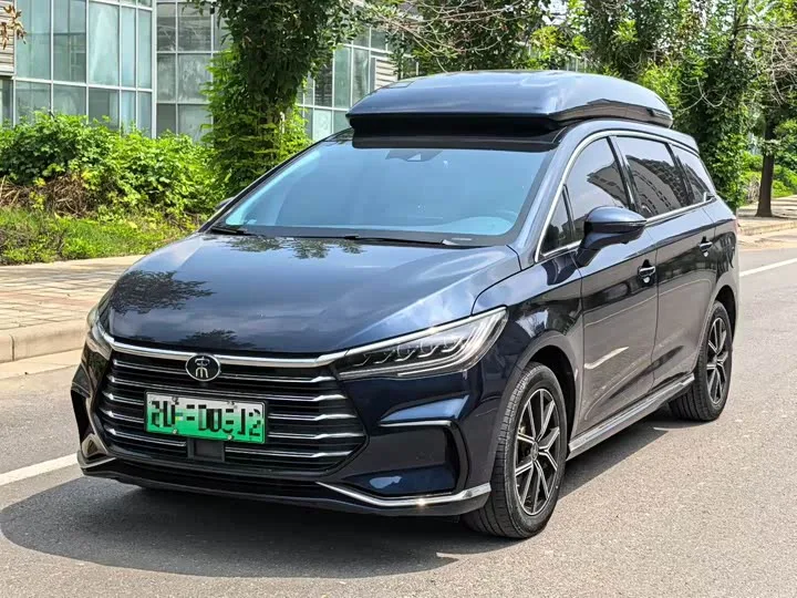 BYD Song Max Hybrid 2022 из Китая — купить под ключ