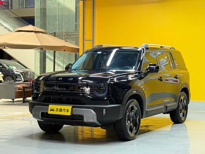 BAIC Beijing BJ30 2024 из Китая — купить под ключ