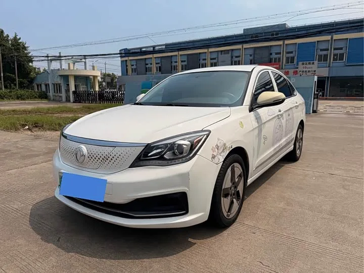 Dongfeng Aeolus E70 2022 из Китая — купить под ключ