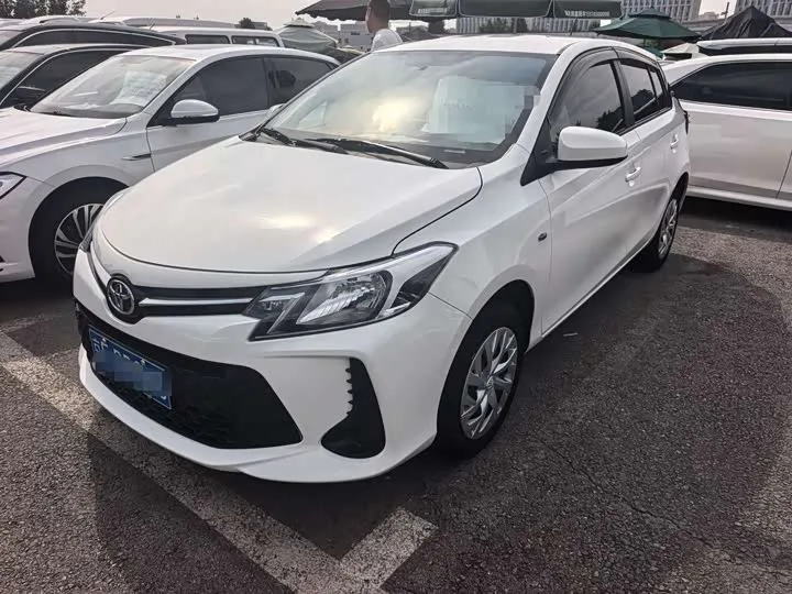 Toyota Vios FS 2022 из Китая — купить под ключ