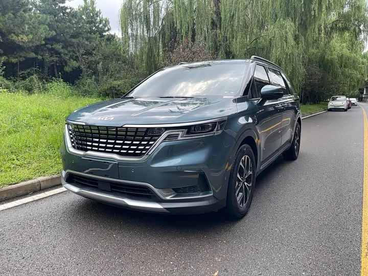 KIA Carnival 2024 из Китая — купить под ключ