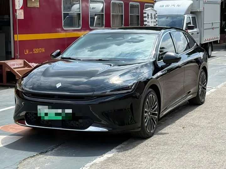 Baojun Xiangjing 2025 из Китая — купить под ключ