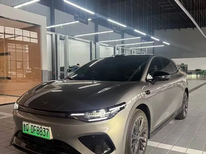 Leapmotor Lafa5 2026 из Китая — купить под ключ