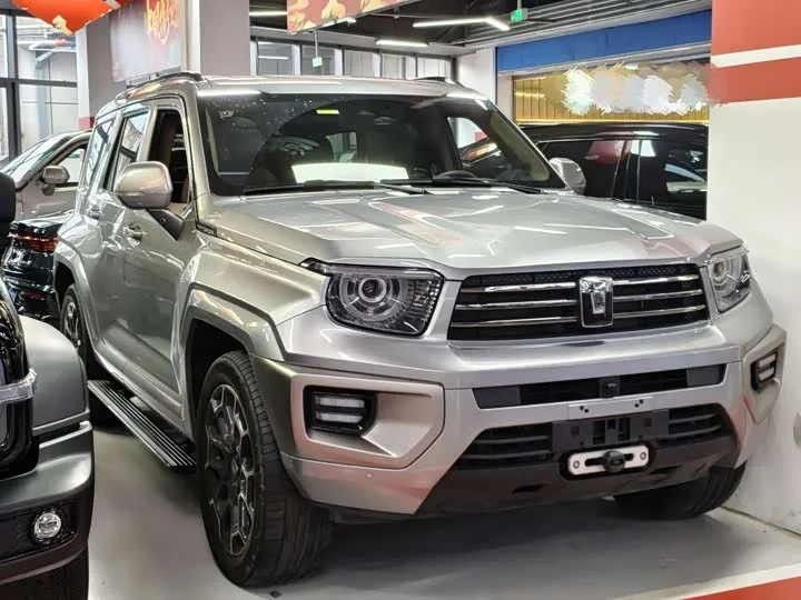 Tank 700 Hybrid 2024 из Китая — купить под ключ