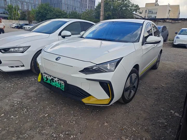 Dongfeng Aeolus E70 2023 из Китая — купить под ключ