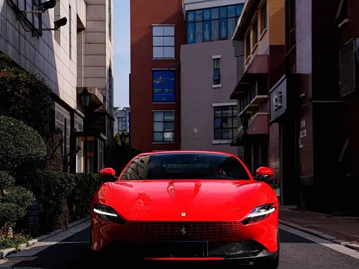 Ferrari Roma 2023 из Китая — купить под ключ