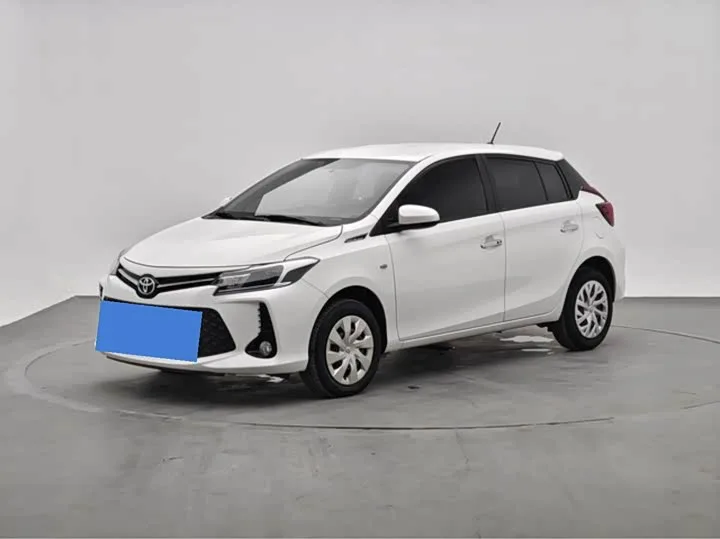 Toyota Vios FS 2022 из Китая — купить под ключ
