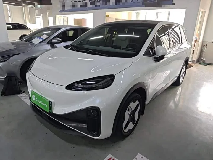 BAIC Arcfox Kaola S 2025 из Китая — купить под ключ