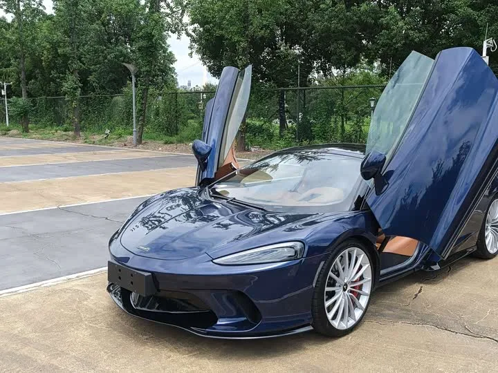 Mclaren GT 2023 из Китая — купить под ключ