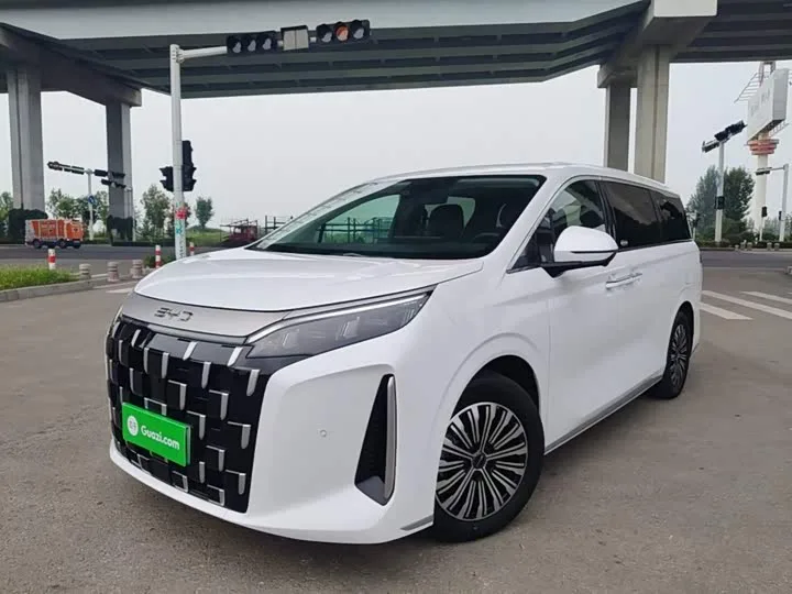 BYD M9 2026 из Китая — купить под ключ