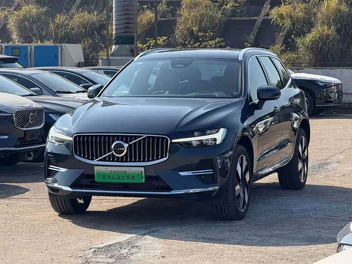 Volvo XC60 Hybrid 2025 из Китая — купить под ключ