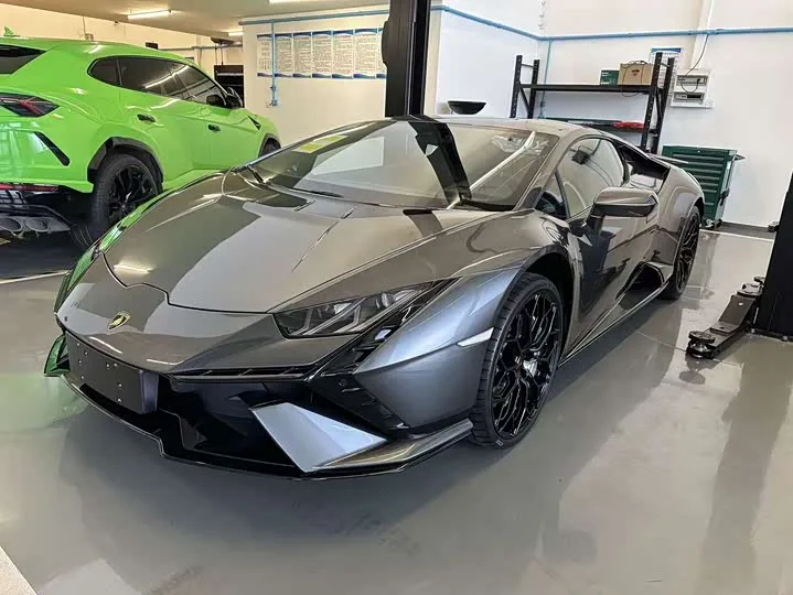 Lamborghini Huracán 2024 из Китая — купить под ключ