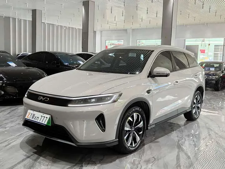 BYD Sea Lion 05 DM-i Hybrid 2025 из Китая — купить под ключ