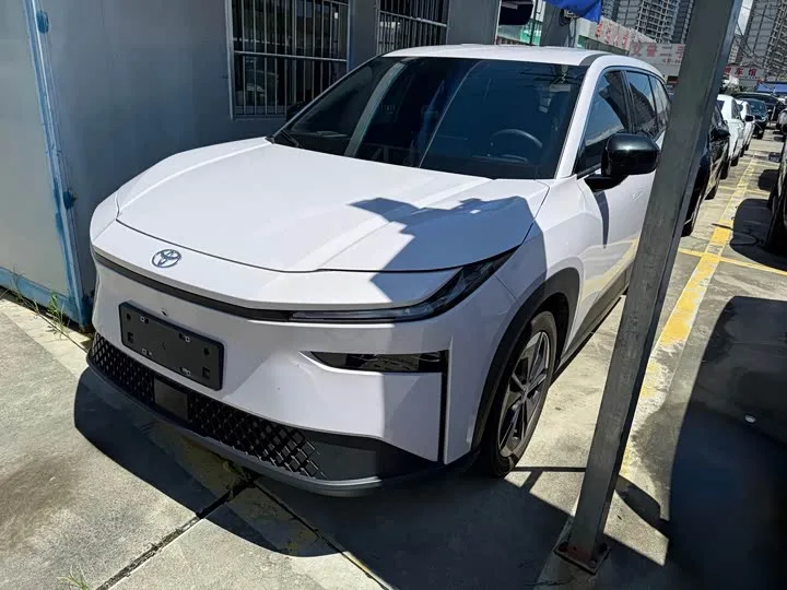 Toyota bZ3X 2025 из Китая — купить под ключ