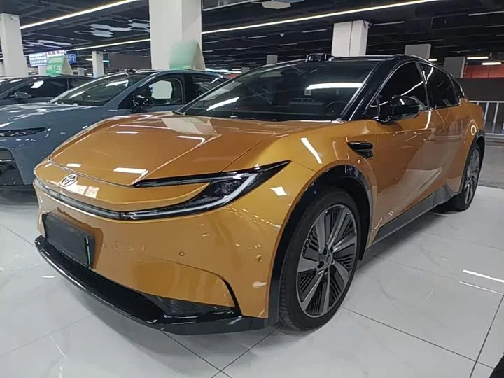 Toyota bZ5 2025 из Китая — купить под ключ