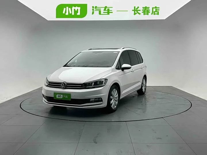Volkswagen Touran L 2023 из Китая — купить под ключ