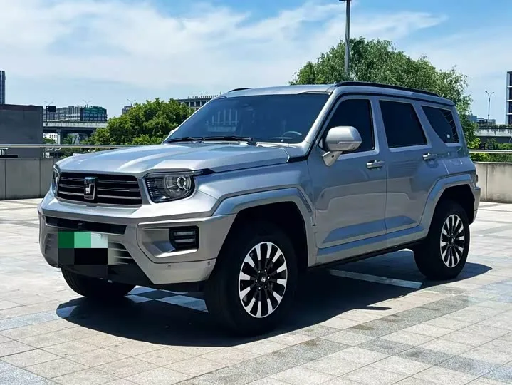 Tank 700 Hybrid 2024 из Китая — купить под ключ