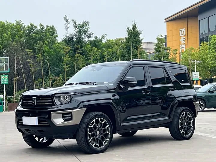 Tank 700 Hybrid 2024 из Китая — купить под ключ