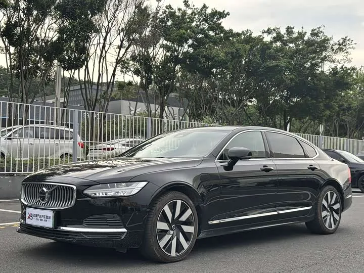 Volvo S90 Hybrid 2025 из Китая — купить под ключ