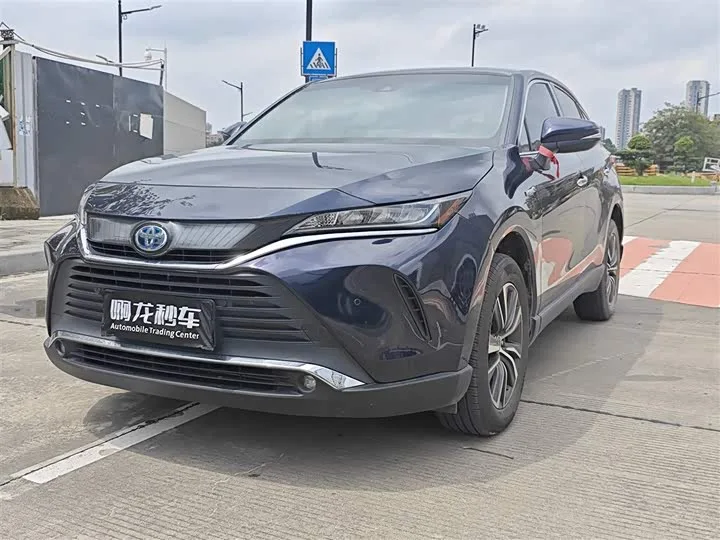 Toyota Harrier 2022 из Китая — купить под ключ