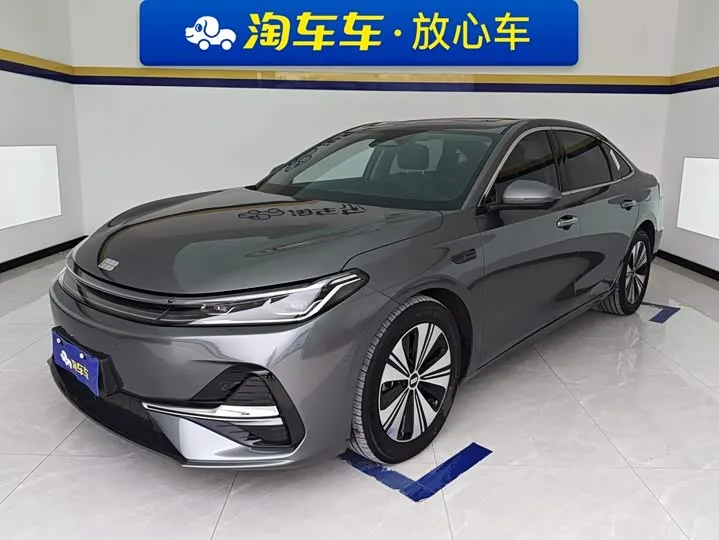 Geely Galaxy A7 2025 из Китая — купить под ключ