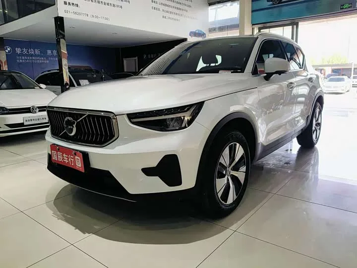 Volvo XC40 2023 из Китая — купить под ключ