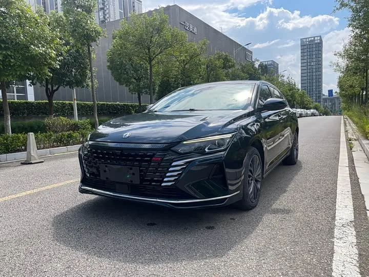 Dongfeng Aeolus Yixuan Max 2022 из Китая — купить под ключ